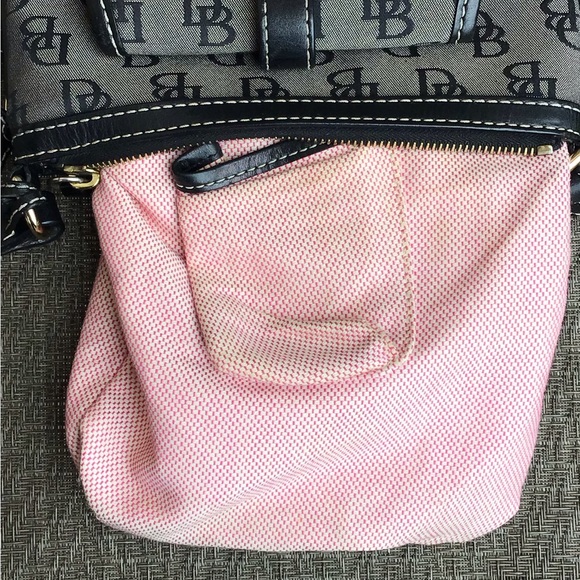 Dooney & Bourke Gray/Black Monogrammed Denim Letter Carrier Crossbody Bag - Picture 8 of 8